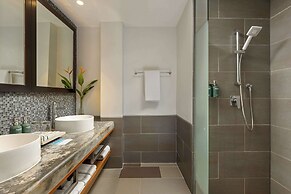 OUTRIGGER Khao Lak Beach Resort