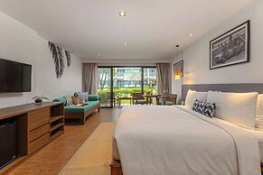 OUTRIGGER Khao Lak Beach Resort