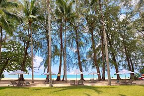 OUTRIGGER Khao Lak Beach Resort