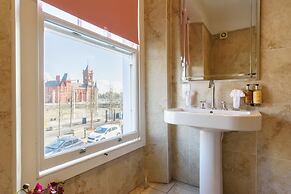 Jolyon's Boutique Hotel