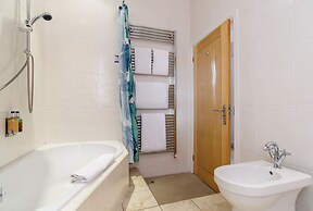Jolyon's Boutique Hotel