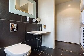 Jolyon's Boutique Hotel