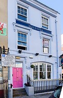 Jolyon's Boutique Hotel