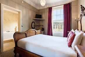 Jolyon's Boutique Hotel