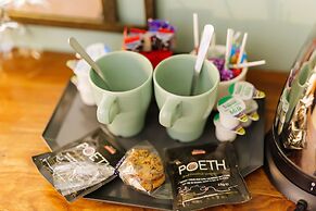 Jolyon's Boutique Hotel