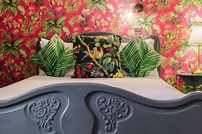 Jolyon's Boutique Hotel