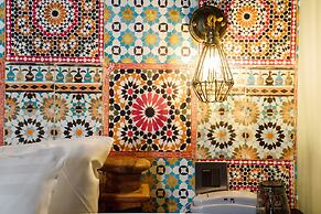 Jolyon's Boutique Hotel