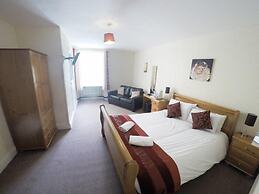 The Royal Lodge
