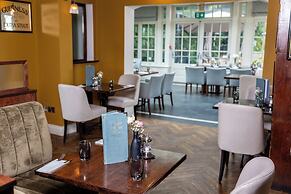 Killarney Heights Hotel