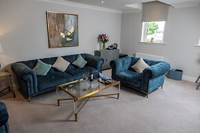 Killarney Heights Hotel