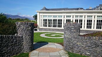 Killarney Heights Hotel