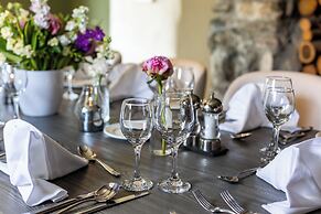 Killarney Heights Hotel