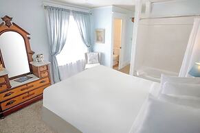 Inn on Charlotte