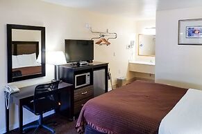 Rodeway Inn Medford South I-5