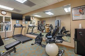 Comfort Inn & Suites Northeast - Gateway