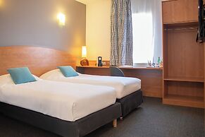 Brit Hotel Bressuire (formerly Plume Hotel)