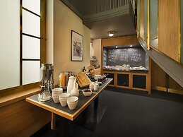 EA Hotel Royal Esprit