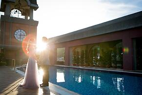 Grand Victoria Hotel