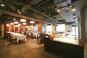 Grand Victoria Hotel