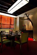 Grand Victoria Hotel