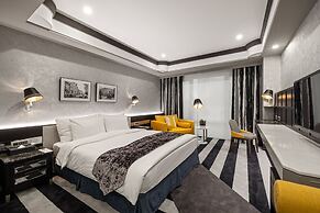 Grand Victoria Hotel