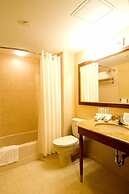 Rockville Centre Hotel - JFK Airport