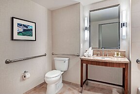 Hilton San Diego Bayfront