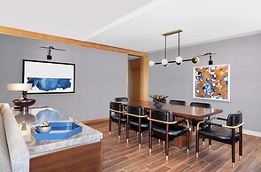 Hilton San Diego Bayfront