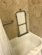 Staybridge Suites Austin Airport by IHG