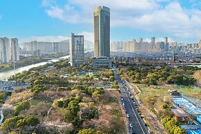 Crowne Plaza Wuxi City Center by IHG