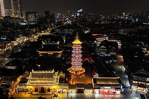 Crowne Plaza Wuxi City Center by IHG