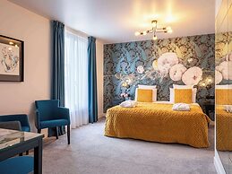 Mercure Paris Saint Cloud Hippodrome