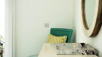 Mount Cinnamon Beach & Wellness Resort