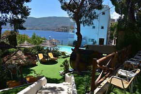 New Aegli Resort Hotel