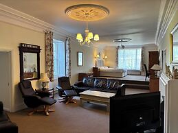 Trehellas House Hotel and Courthouse Restaurant