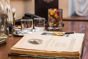 Lancaster Court Hotel