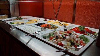 Lancaster Court Hotel