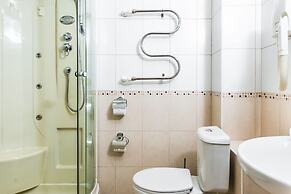 Lancaster Court Hotel