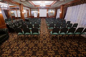 Lancaster Court Hotel