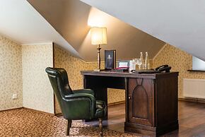 Lancaster Court Hotel