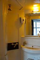 Canalview Hotel Ter Reien