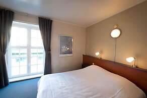 Canalview Hotel Ter Reien