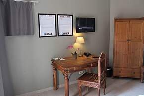 Canalview Hotel Ter Reien