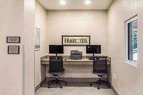 Comfort Inn & Suites Fairburn - Atlanta Southwest