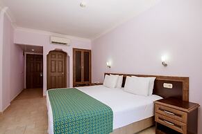 Flamingo Hotel & Spa - Pet Friendly