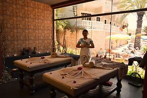 Flamingo Hotel & Spa - Pet Friendly