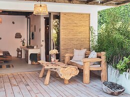 Flamingo Hotel & Spa - Pet Friendly