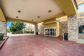 Comfort Suites Plano - Dallas North