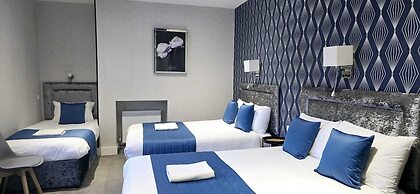 George Hotel