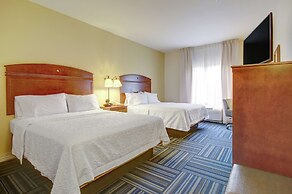 Hampton Inn & Suites Alexandria